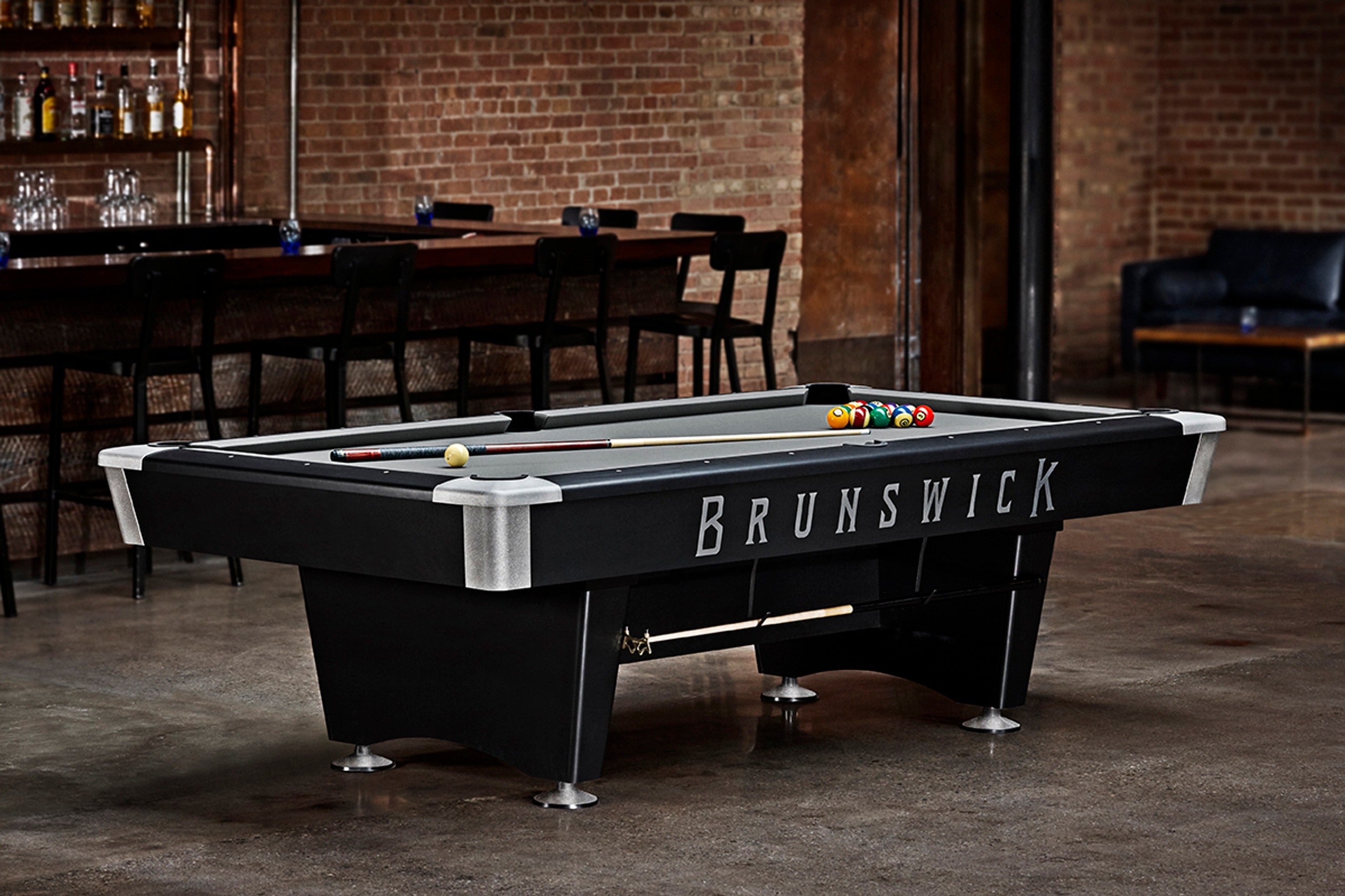 Black Wolf Pro Pool Table